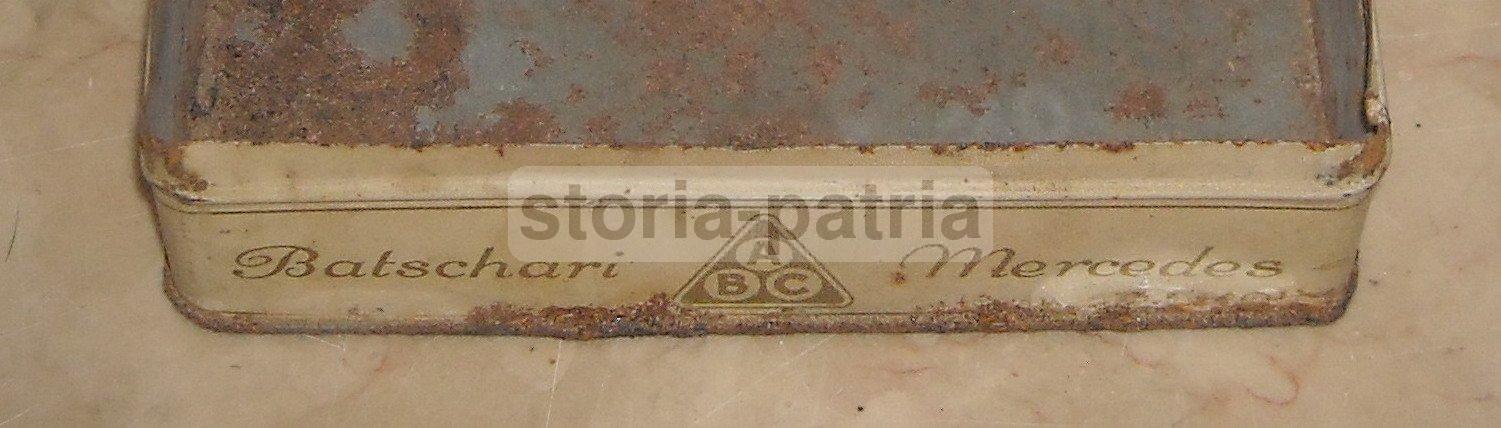 Araldica, Berna, Batschari, Antico Astuccio Metallico, Pubblicitario, Tabacchi, Savoia immagine 2