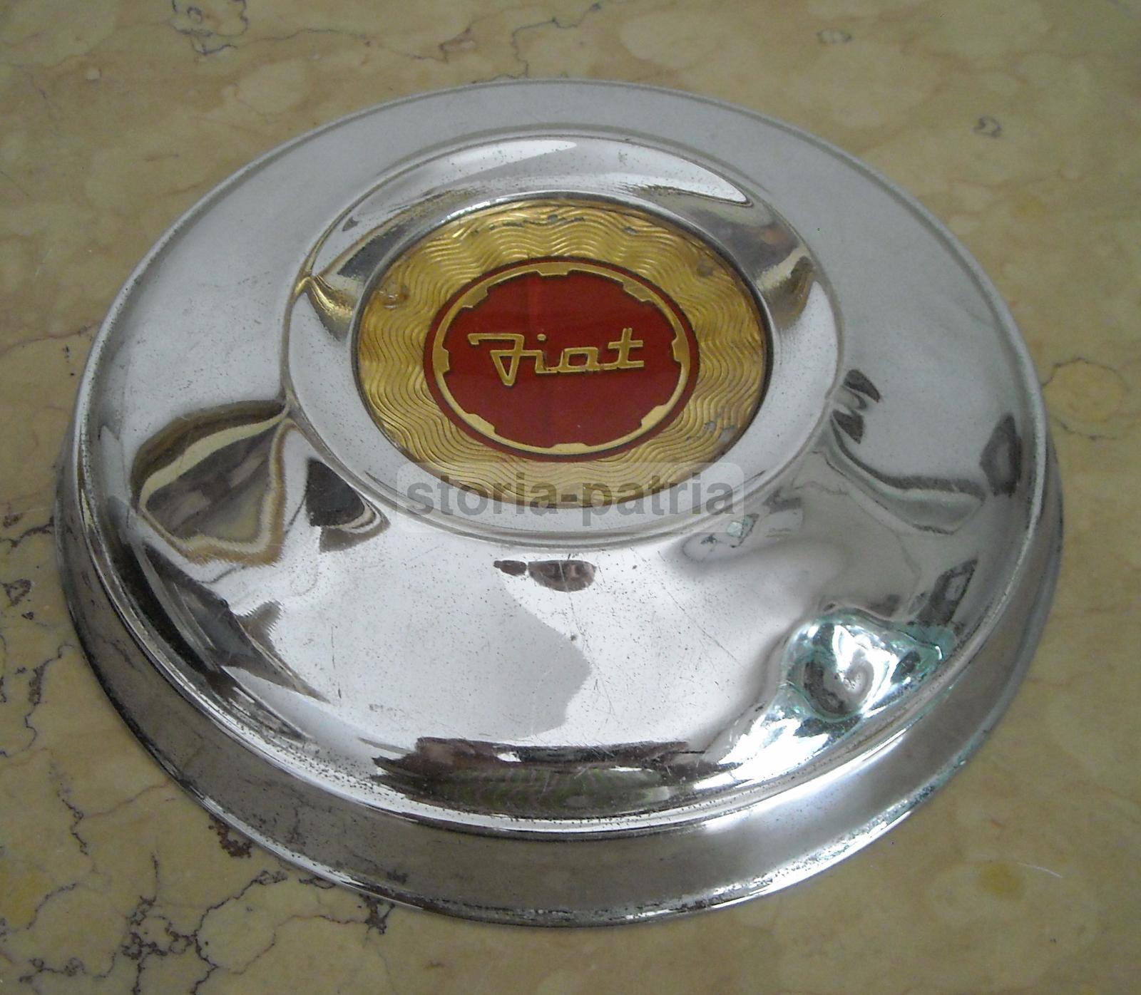 Auto d'Epoca, Fiat, Vecchio Accessorio Pubblicitario, Decorativo, Da Collezione immagine 5