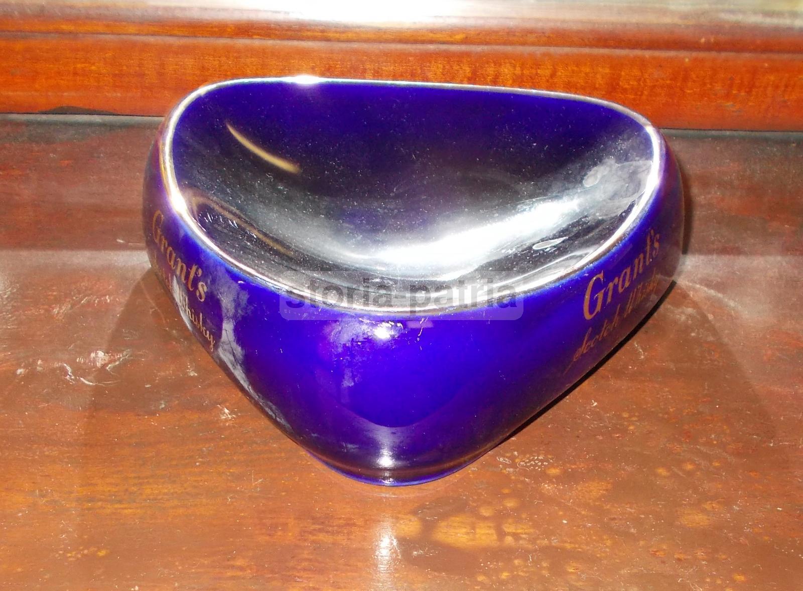 Bar, Caffetteria, Liquori, Scotch Whisky, Grants, Posacenere Pubblicitario, Elegante immagine 3