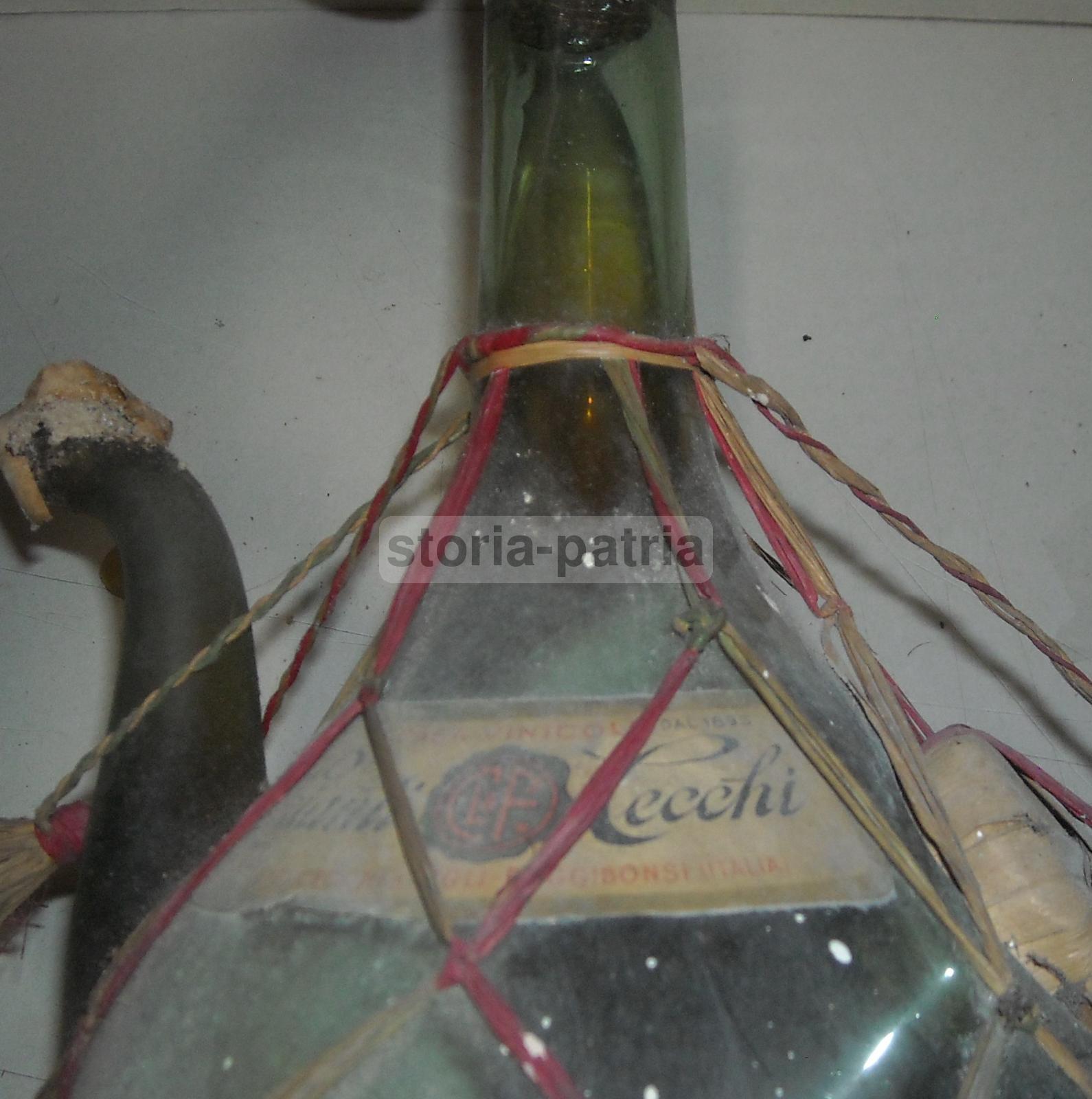 Enologia, Vini d'Epoca, Vino Chianti, Cantinececchi, Valchiana Bianco, Poggibonsi immagine 2