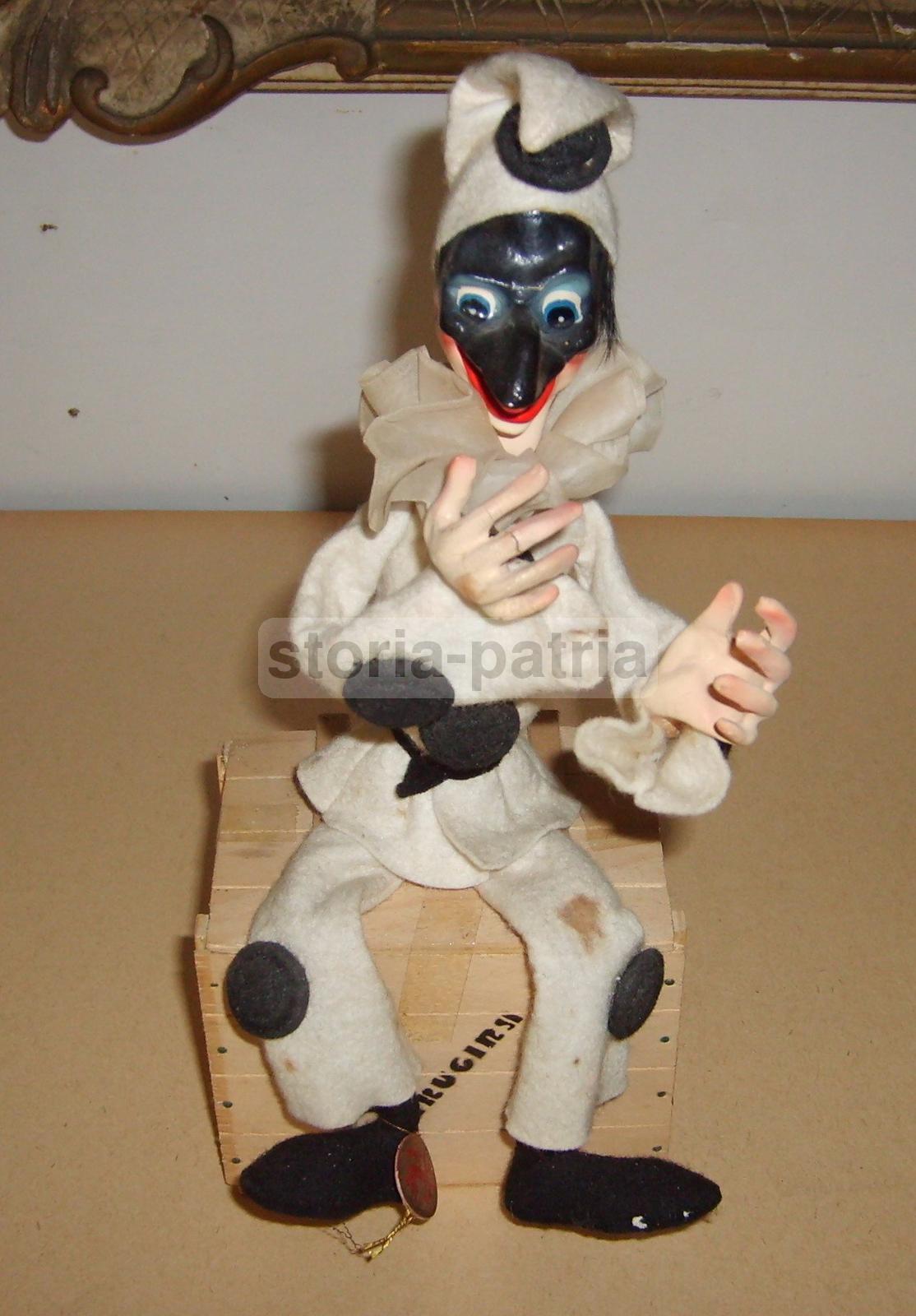 Perugia, Dolciaria, Perugina, Caricatura, Satira, Medicina, Pubblicitaria, Cipi, Venezia immagine 11