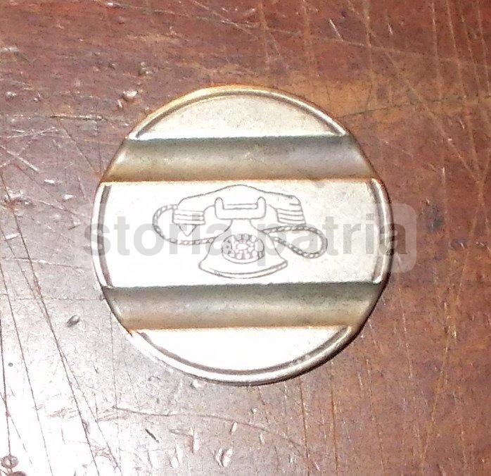 Telefono, Telefonia, Inusuale Gettone Telefonico, Metallo Argentato, Da Collezione immagine 2